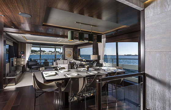 Sunseeker 88 Yacht - Image courtesy of Sunseeker International