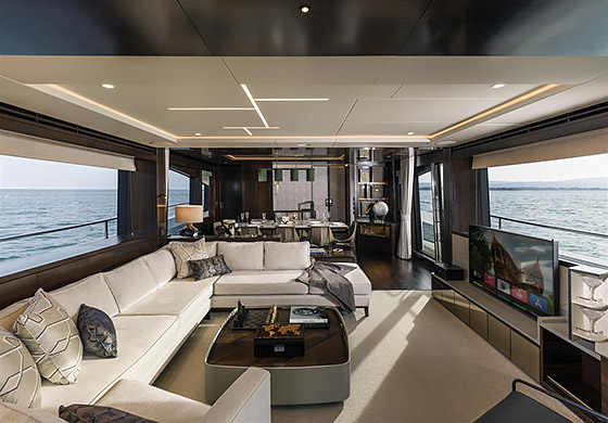 Sunseeker 88 Yacht - Image courtesy of Sunseeker International